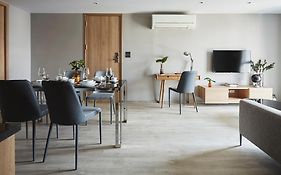 แอสพิรา ทรอปิคัล เรสซิเดนซ์ ทองหล่อ